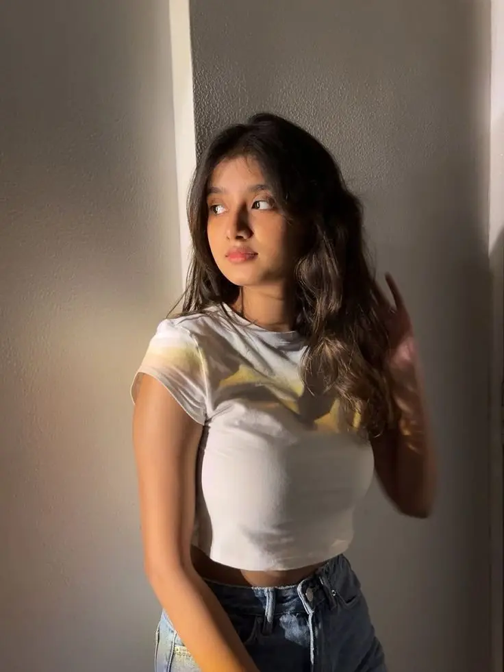 Lucknow Celebrity Call Girl